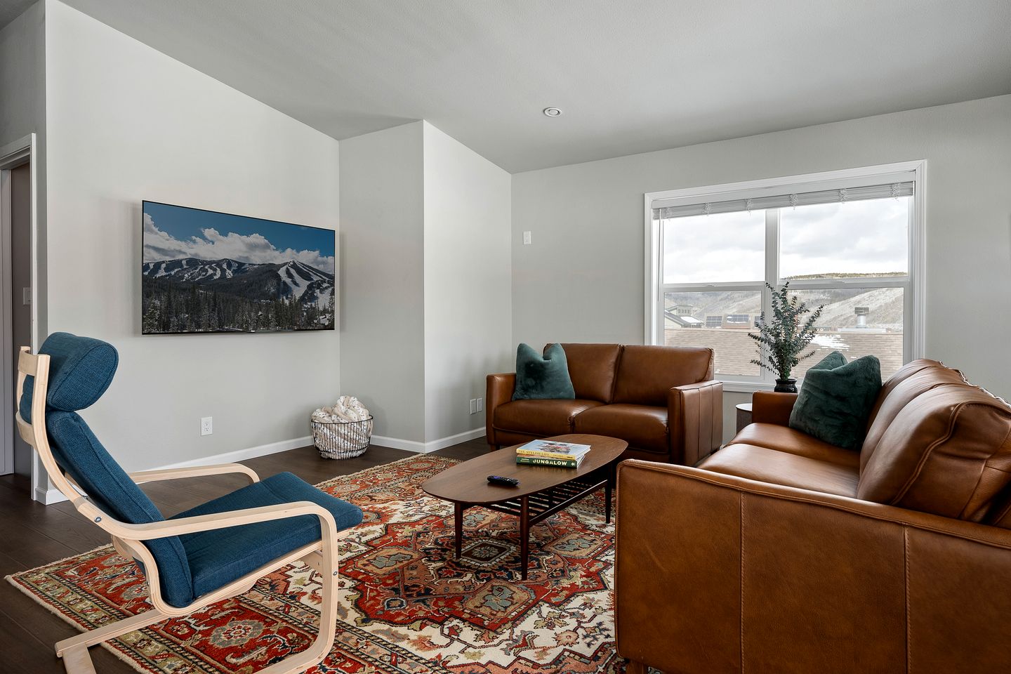 Brand New Cozy Mountain Retreat Cabin with Panoramic Views Near Winter Park, Tabernash Colorado