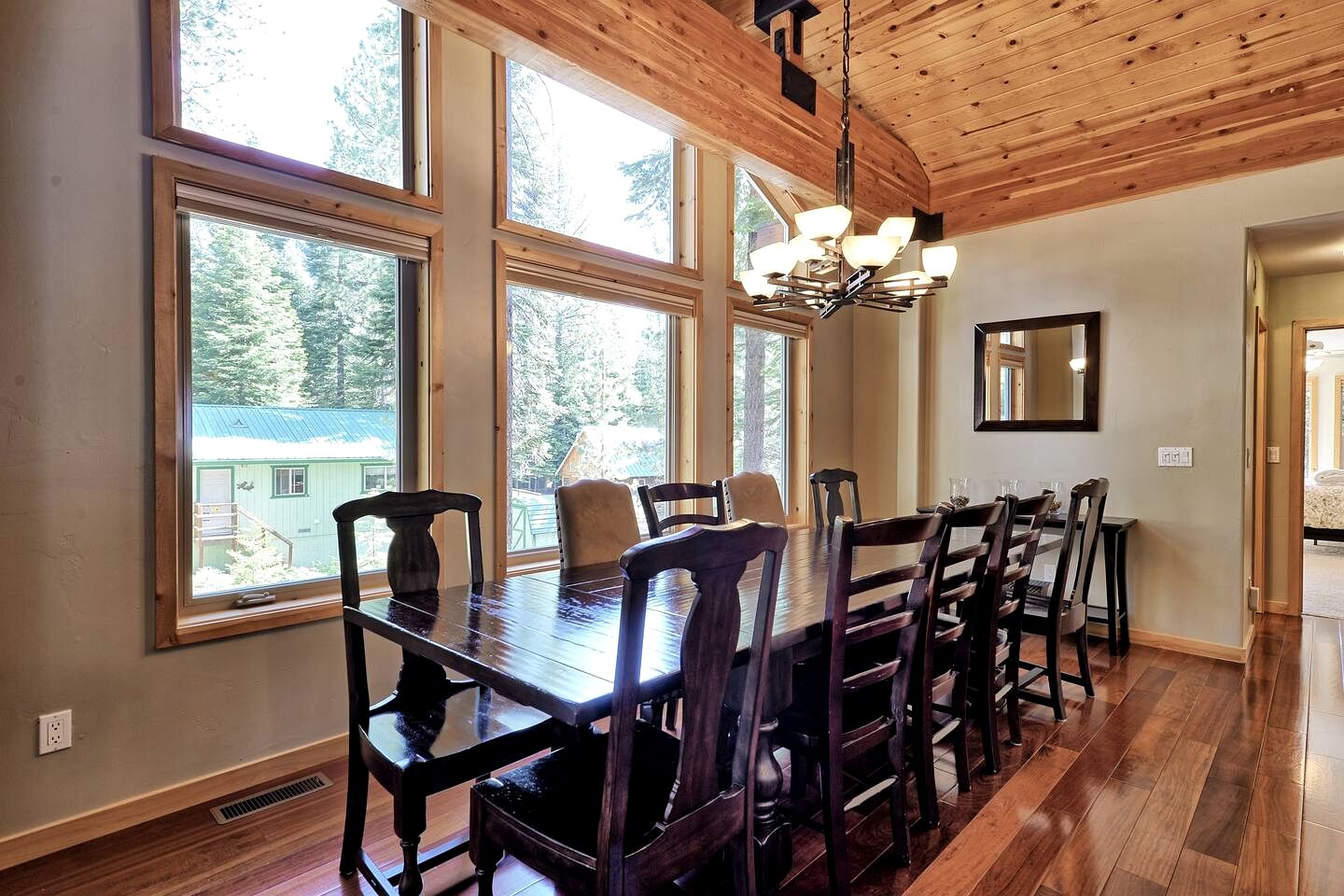 Cozy Cabin Retreat with Expansive Deck Near Lake and Trails in Tahoma, California