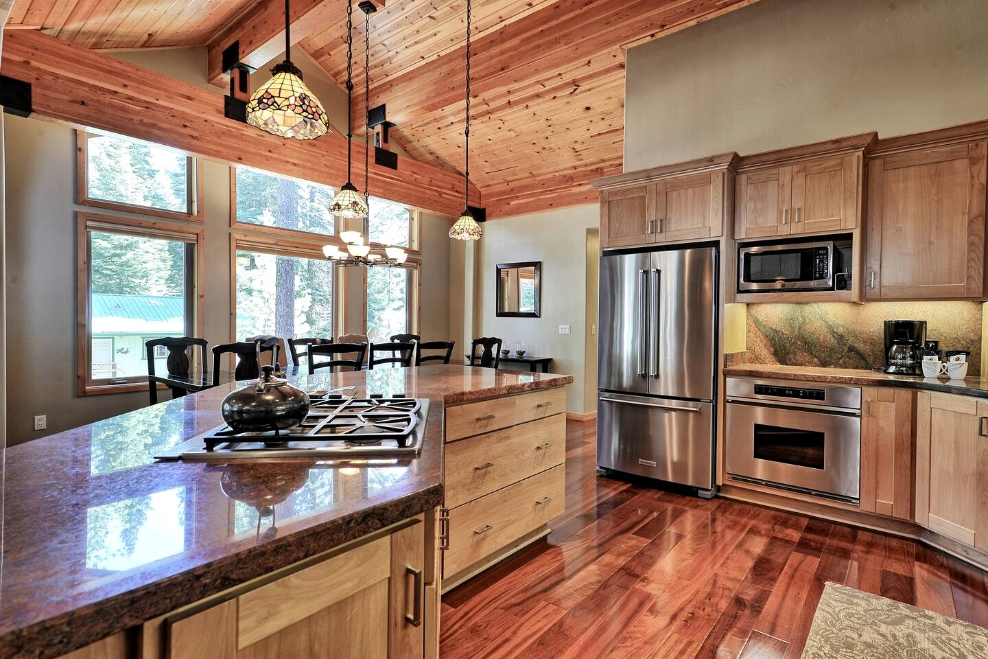 Cozy Cabin Retreat with Expansive Deck Near Lake and Trails in Tahoma, California