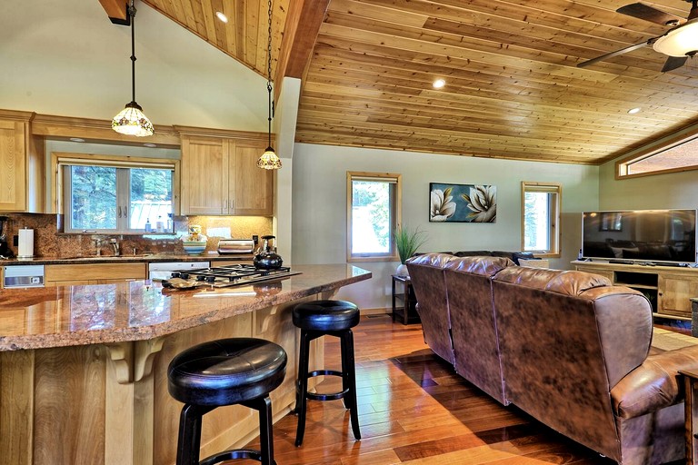 Cabins (United States of America, Tahoma, California)