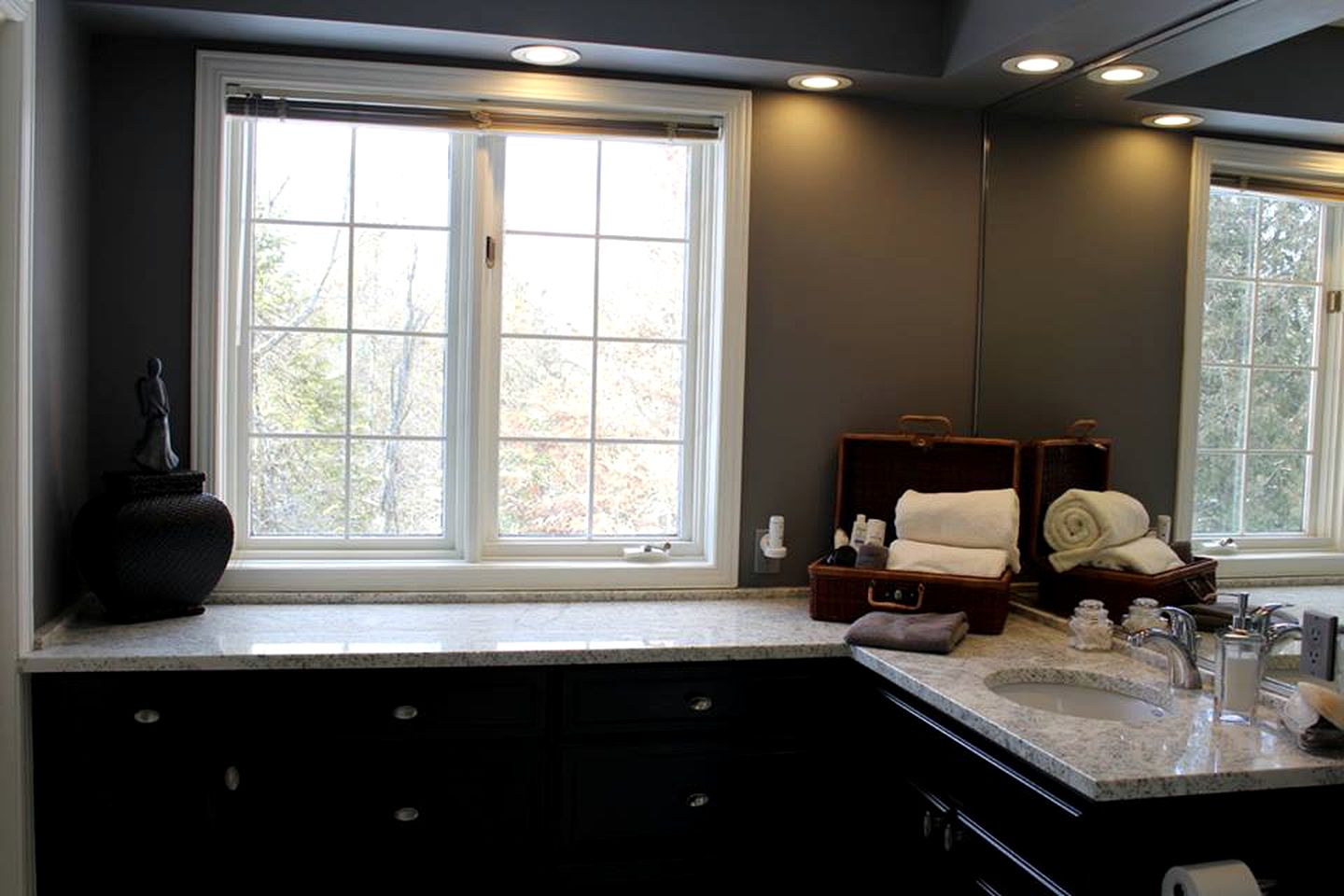 Modern Vacation Rental with Trail Access in Picturesque Erin, Ontario