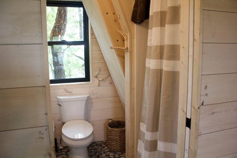 Vacation Rentals (United States of America, Zirconia, North Carolina)