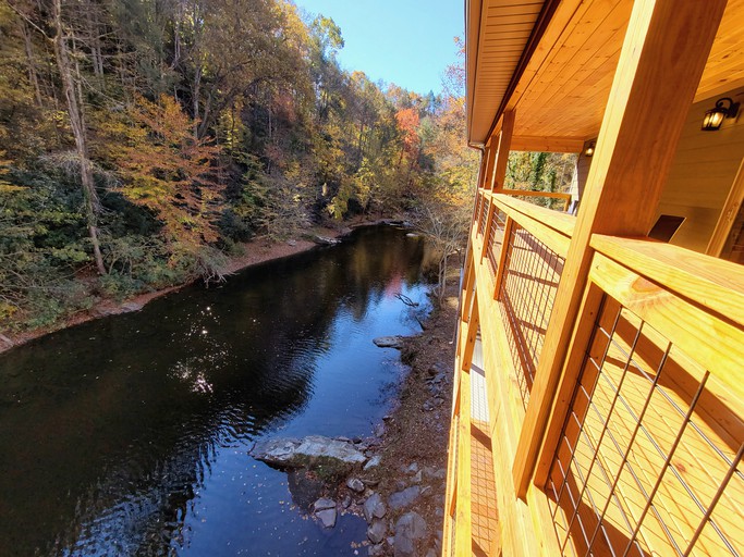 RU Take Me To The River, Cabins, Pittman Center, United States of