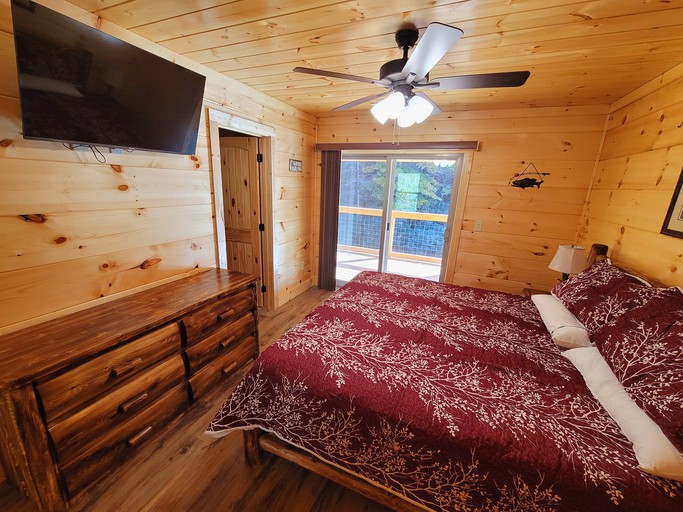 RU Take Me To The River, Cabins, Pittman Center, United States of