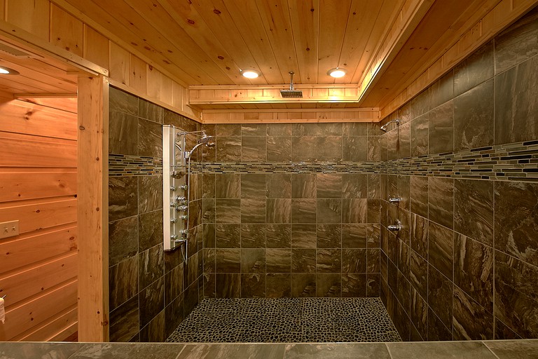 -- (United States, Gatlinburg, Tennessee)