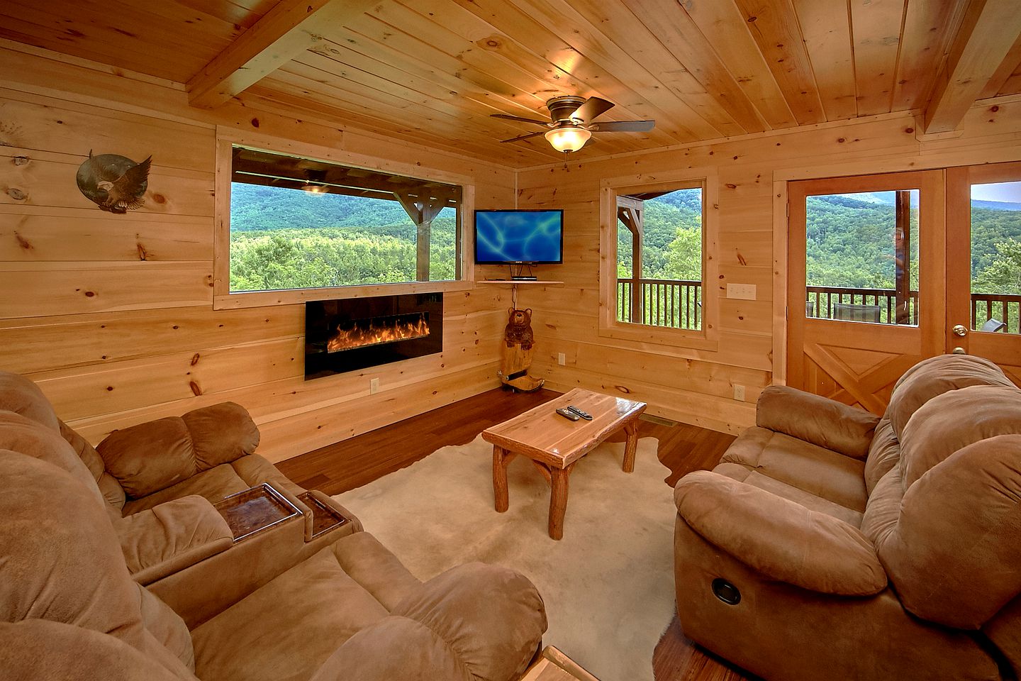 Incredible Mountain Cabin Rental near the Great Smokies in Tennessee