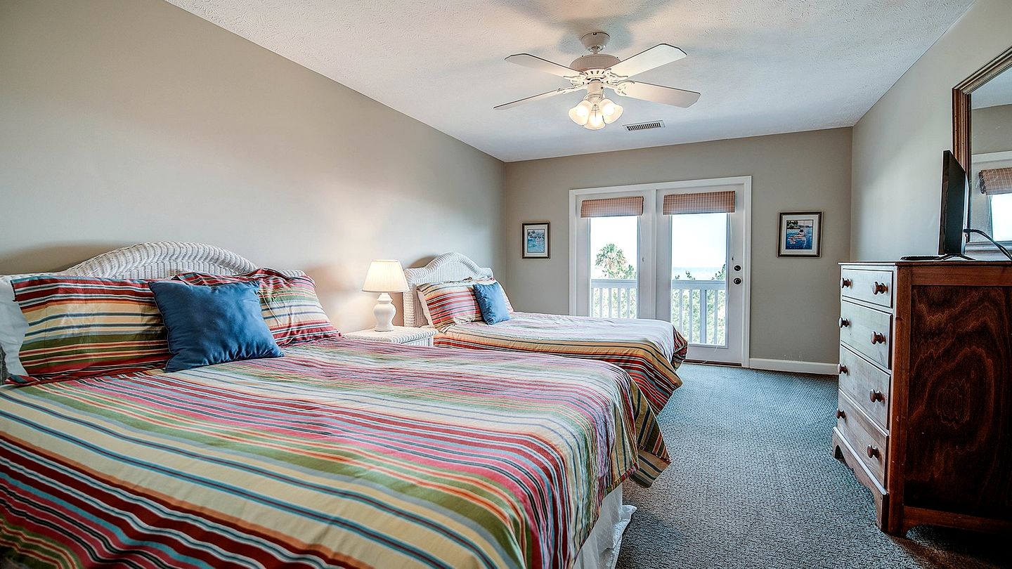 Exclusive Beach House Retreat in Oceanfront Gated Community of DeBordieu Colony, South Carolina