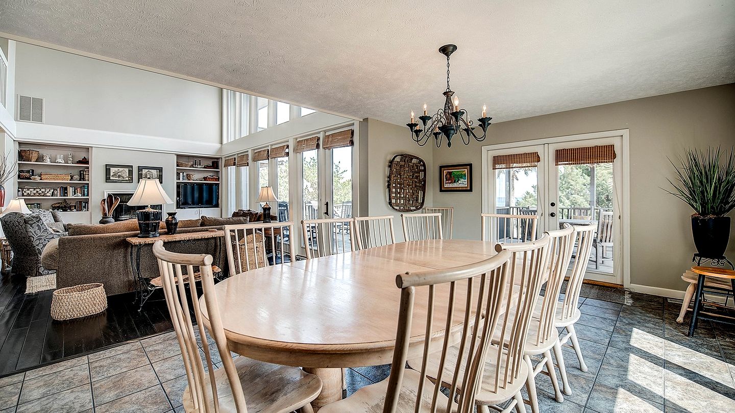 Exclusive Beach House Retreat in Oceanfront Gated Community of DeBordieu Colony, South Carolina