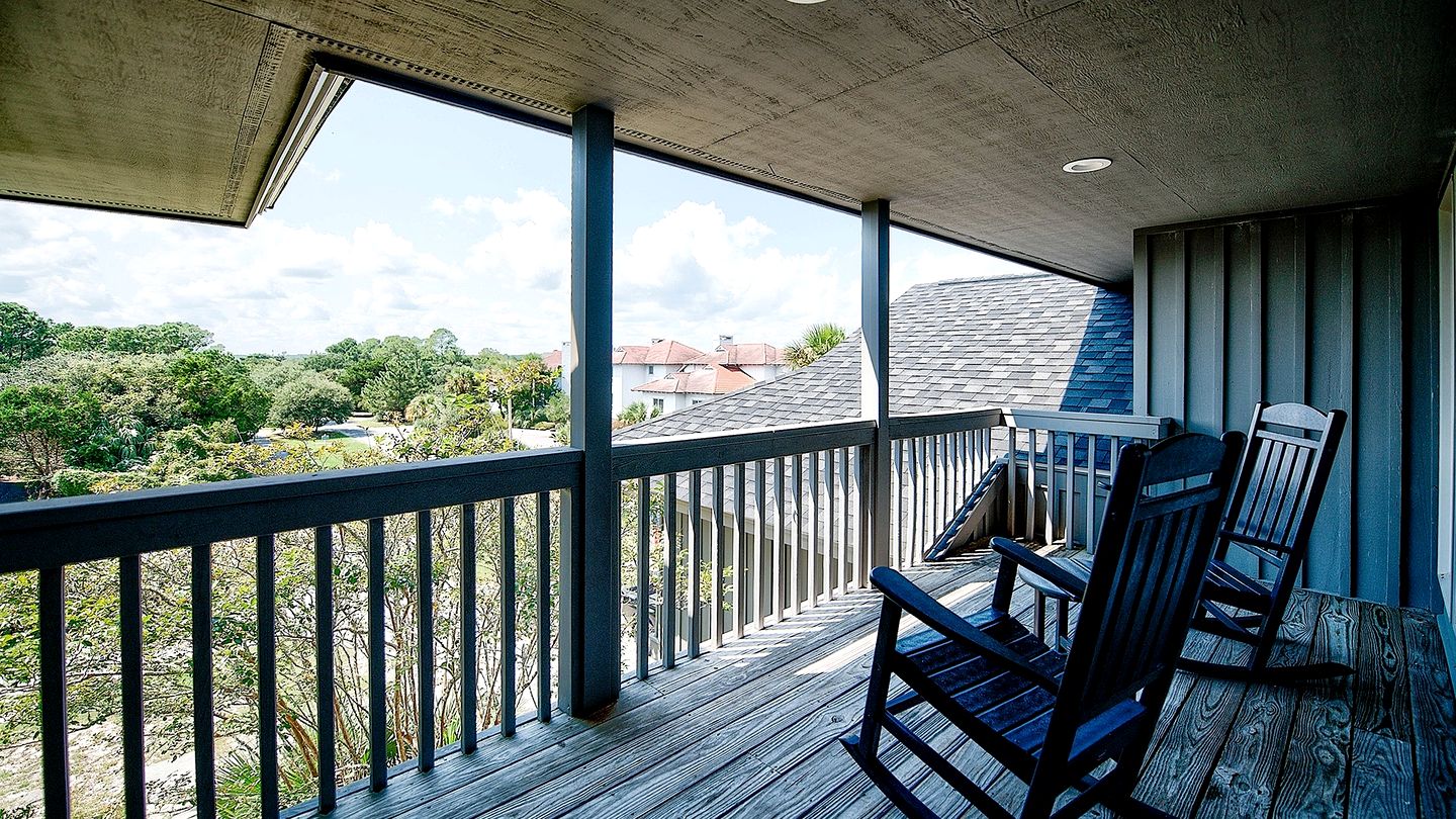 Exclusive Beach House Retreat in Oceanfront Gated Community of DeBordieu Colony, South Carolina