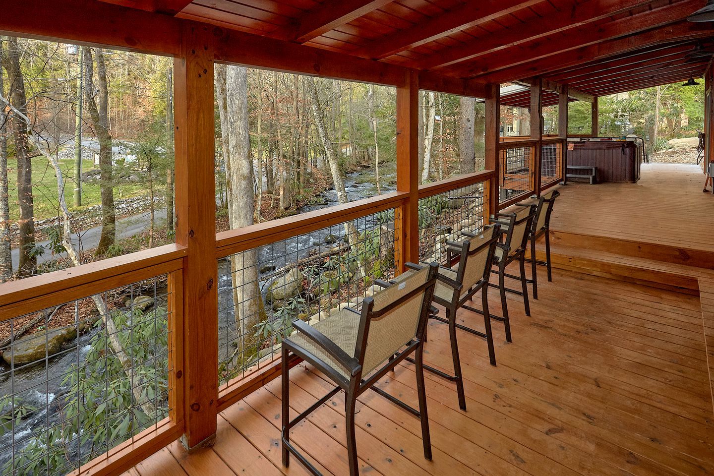 Creekside Cabin Rental near the Great Smoky Mountains for a Tennessee Vacation