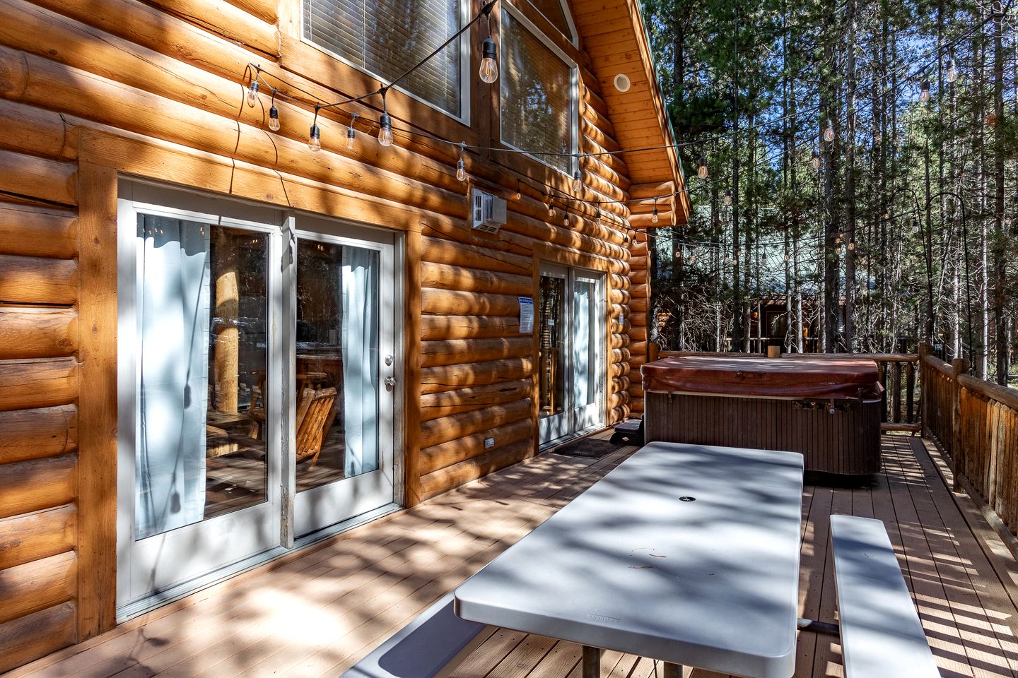 Spacious Mountain Retreat with Hot Tub & Game Room Near National Forest – Close to Outdoor Adventures in Idaho