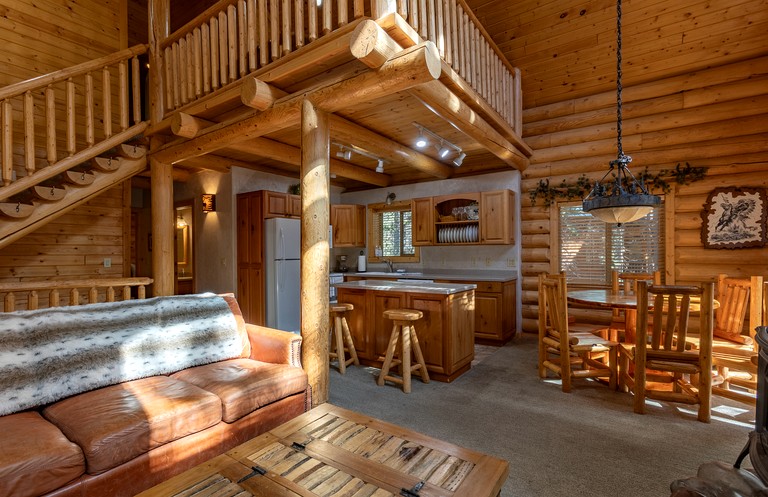 Cabins (United States of America, Idaho City, Idaho)