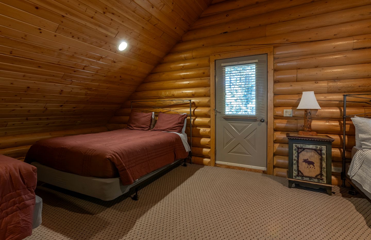 Spacious Mountain Retreat with Hot Tub & Game Room Near National Forest – Close to Outdoor Adventures in Idaho