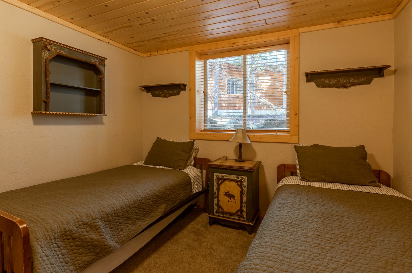 Spacious Mountain Retreat with Hot Tub & Game Room Near National Forest – Close to Outdoor Adventures in Idaho