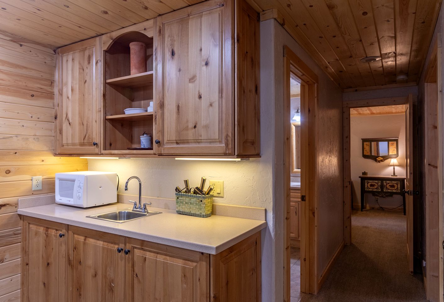 Spacious Mountain Retreat with Hot Tub & Game Room Near National Forest – Close to Outdoor Adventures in Idaho