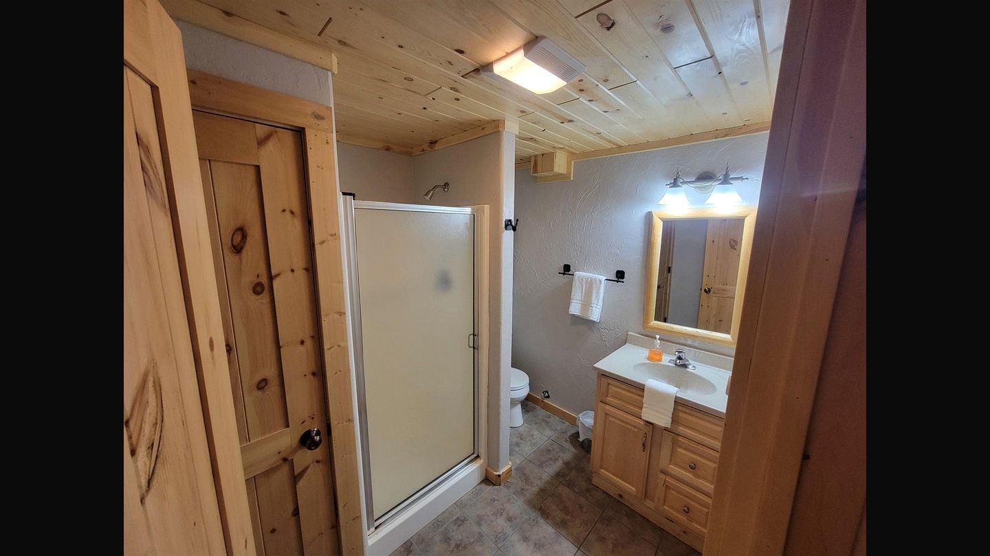 Spacious Mountain Retreat with Hot Tub & Game Room Near National Forest – Close to Outdoor Adventures in Idaho