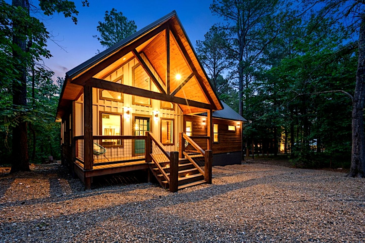 Charming Cabin Retreat with Modern Comforts near Broken Bow, Oklahoma