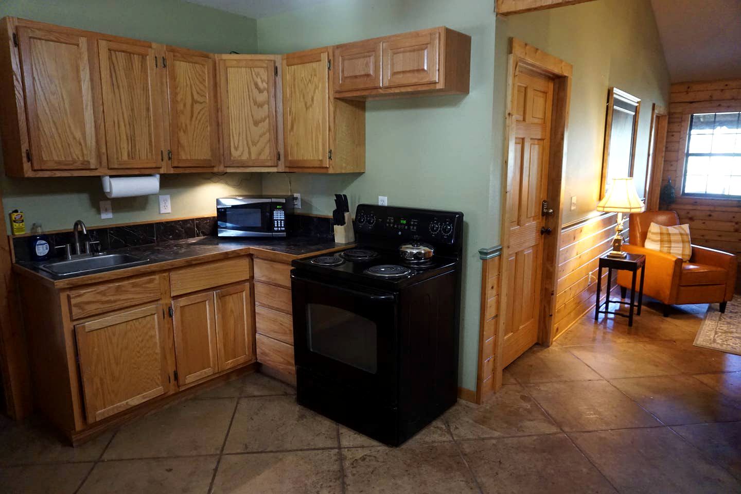 Spacious Log Cabin Rental for Family Vacations in Texas