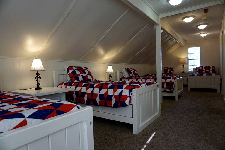 Log cabins (Nacogdoches, Texas, United States)