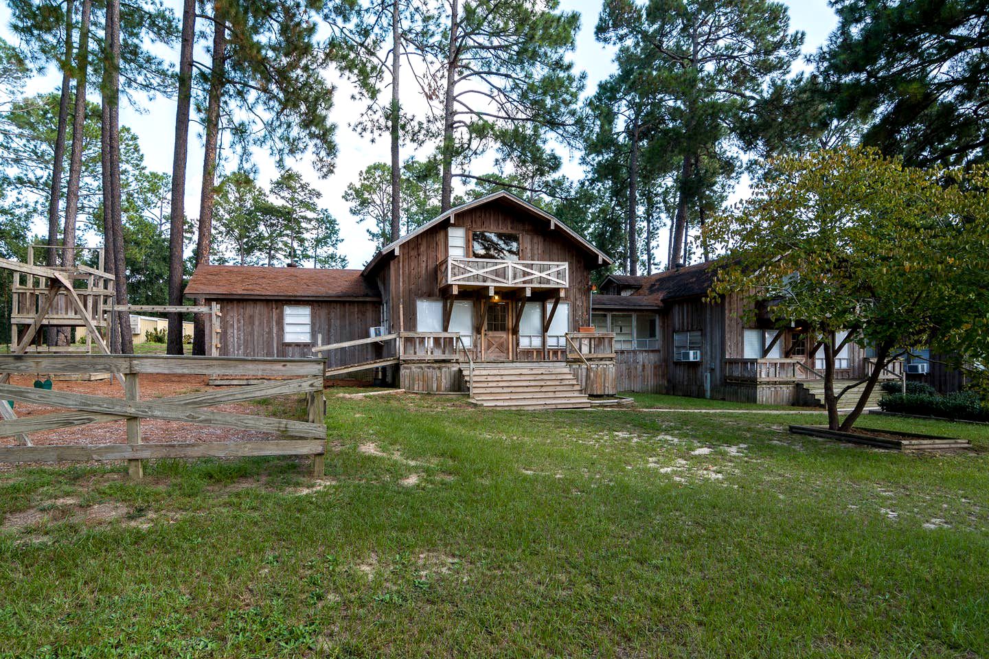 Gorgeous Log Cabin Rental near Nacogdoches for a Texas Family Vacation