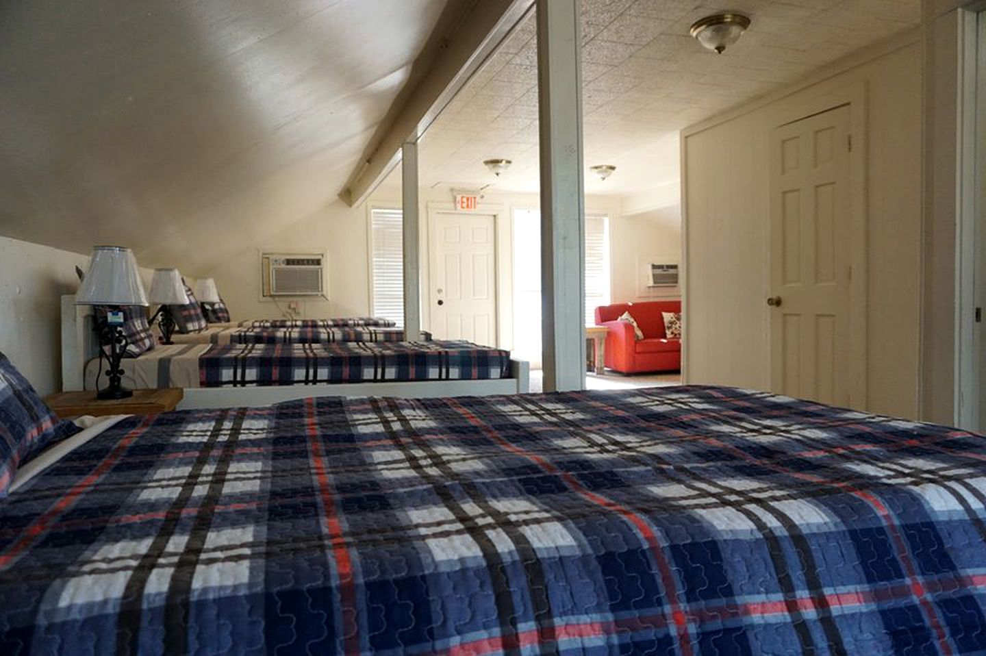 Fantastic Log Cabin Rental for a Fun-Filled Family Vacation in Texas