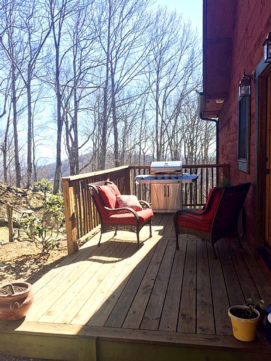 Log Cabins (North Hill, North Carolina, United States)