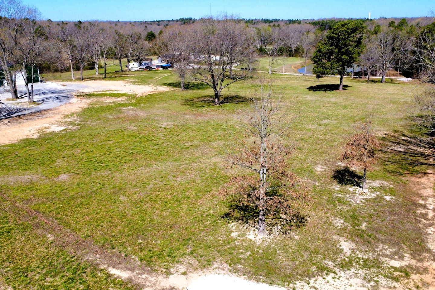 Charming Tiny Home Retreat Near Forest Trails & River Access in Calico Rock, Arkansas