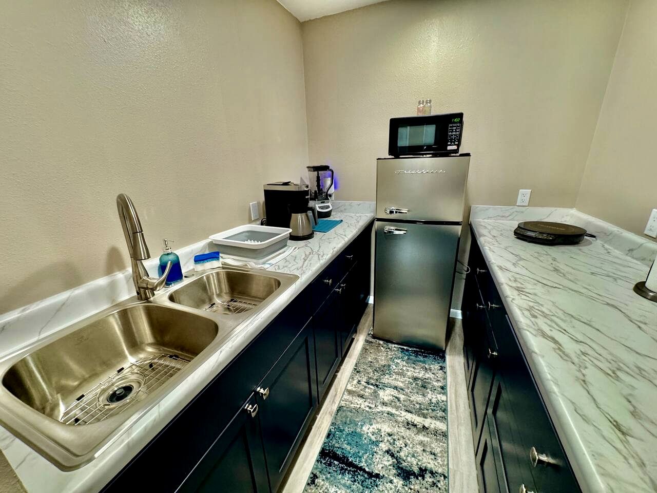 Charming Tiny Home Retreat Near Forest Trails & River Access in Calico Rock, Arkansas