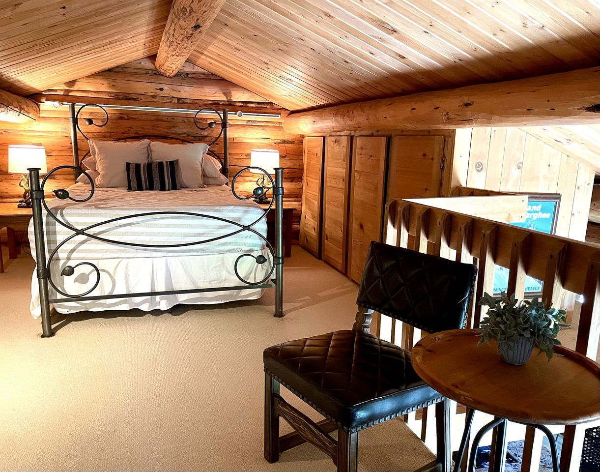 Scenic Mountain Cabin with Hot Tub & Ski-In Access near National Parks in Island Park, Idaho