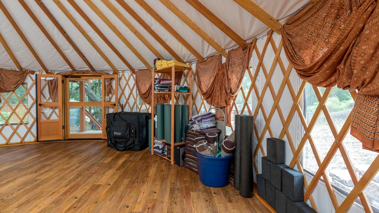 Yurts (Cayucos, California, United States)