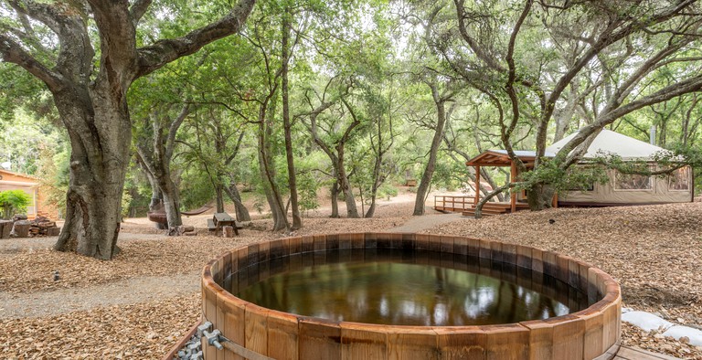 Yurts (Cayucos, California, United States)