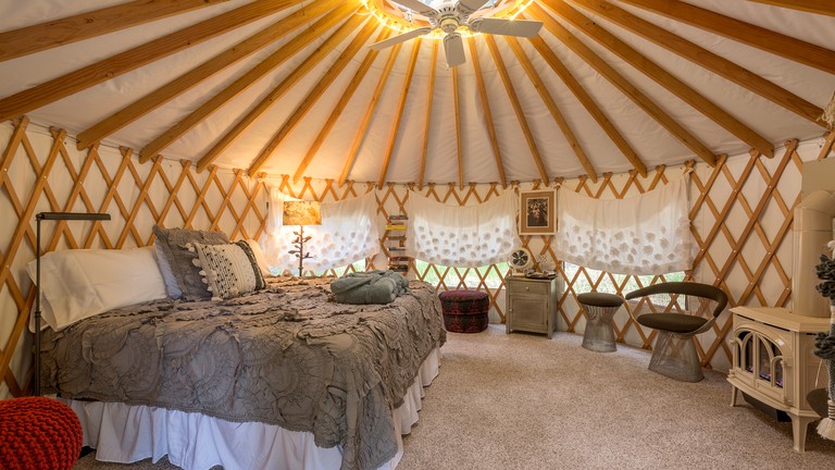 Yurts (Cayucos, California, United States)