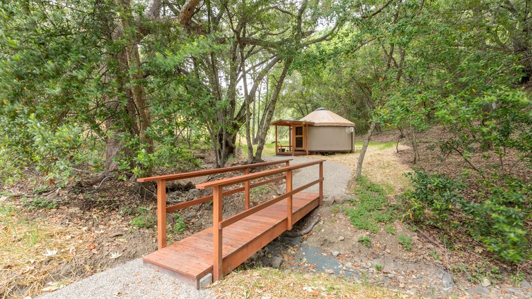 Yurts (Cayucos, California, United States)