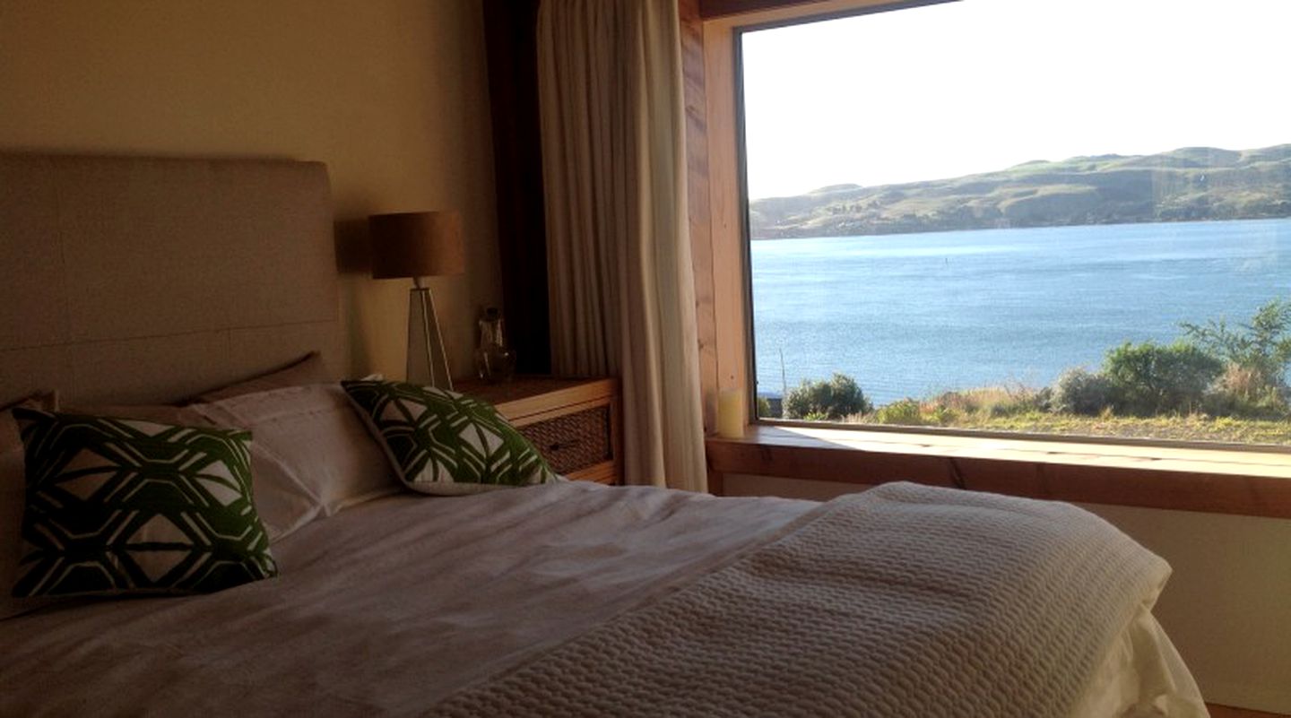 Cozy Bed and Breakfast Retreat with Incredible Views in Otago, New Zealand