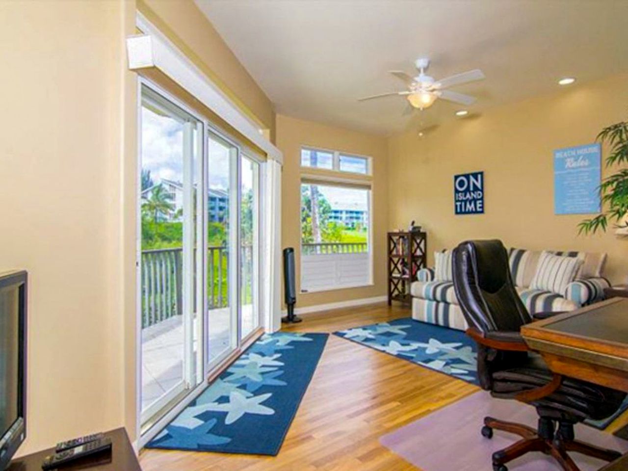Spacious Cliffside Villa with Breathtakingly Gorgeous Ocean Views and Beach Access in Princeville, Hawaii
