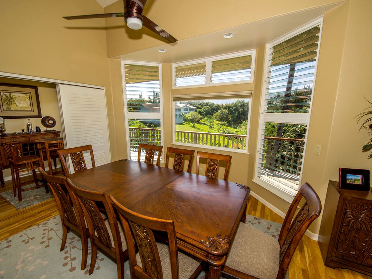 Spacious Cliffside Villa with Breathtakingly Gorgeous Ocean Views and Beach Access in Princeville, Hawaii