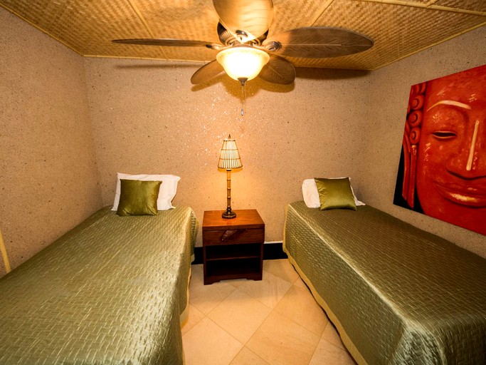 Vacation Rentals (Koloa, Hawaii, United States)