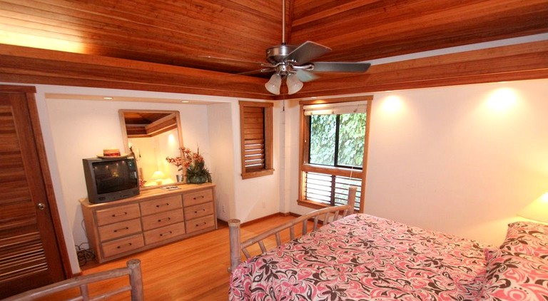Beach Houses (Kauai, Hawaii, United States)