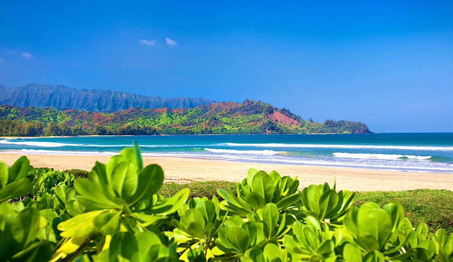 Beachside Getaway on Hanalei Bay the Island of Kuaui, Hawaii