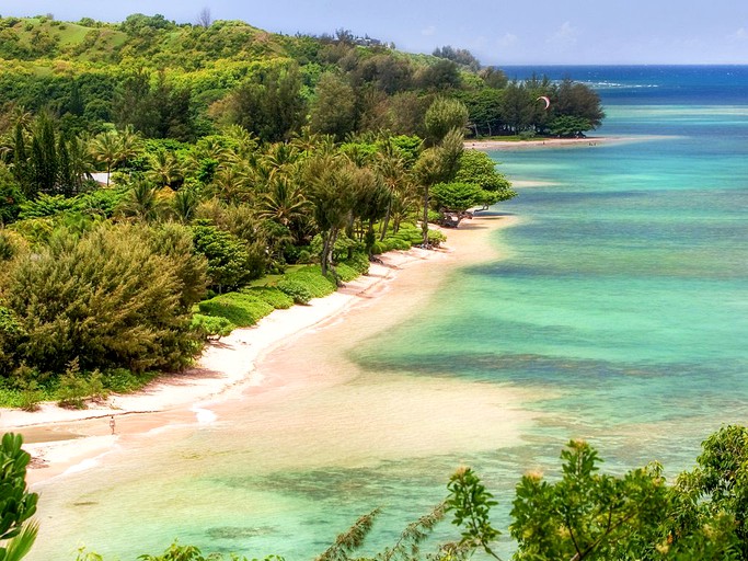 Beach Houses (Kilauea, Hawaii, United States)