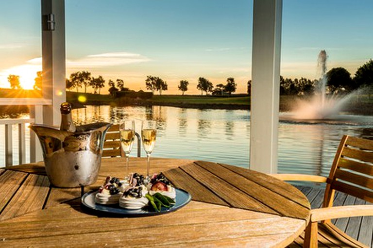 Vacation Rentals (Karaka, North Island, New Zealand)