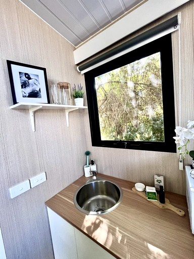 Tiny Houses (Australia, Milawa, Victoria)
