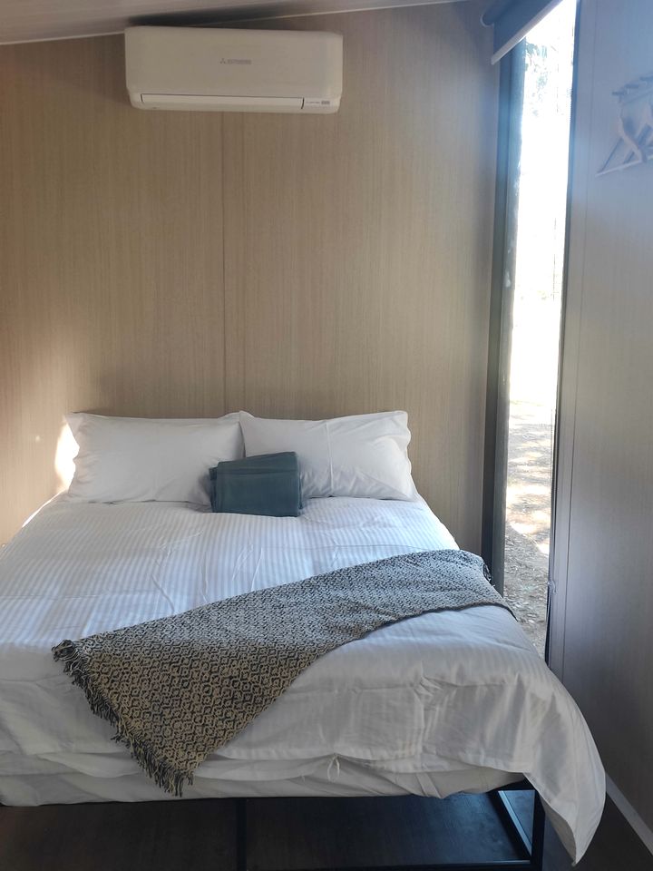 Fantastic Secluded Tiny House with Fire Pit in Milawa, Victoria