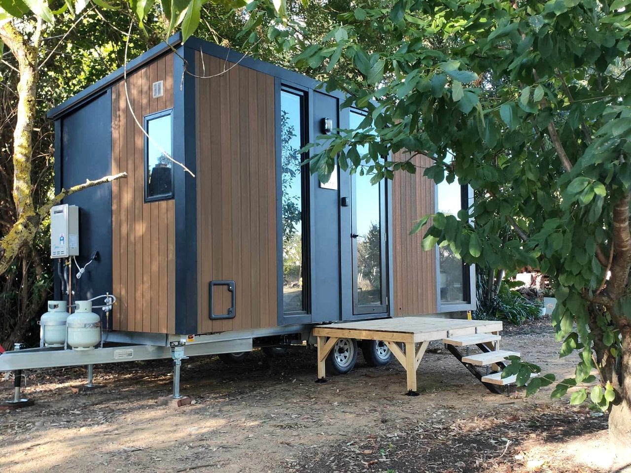 Fantastic Secluded Tiny House with Fire Pit in Milawa, Victoria