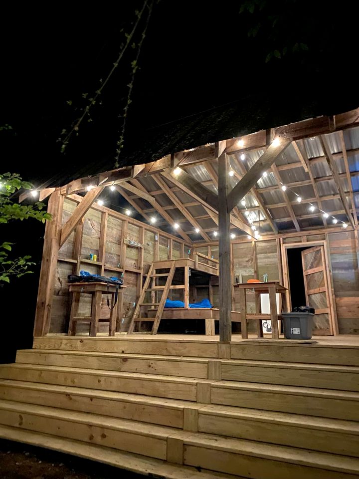 Secluded Woodland Cabin Near Waterfalls and Forest Trails in Zirconia, North Carolina