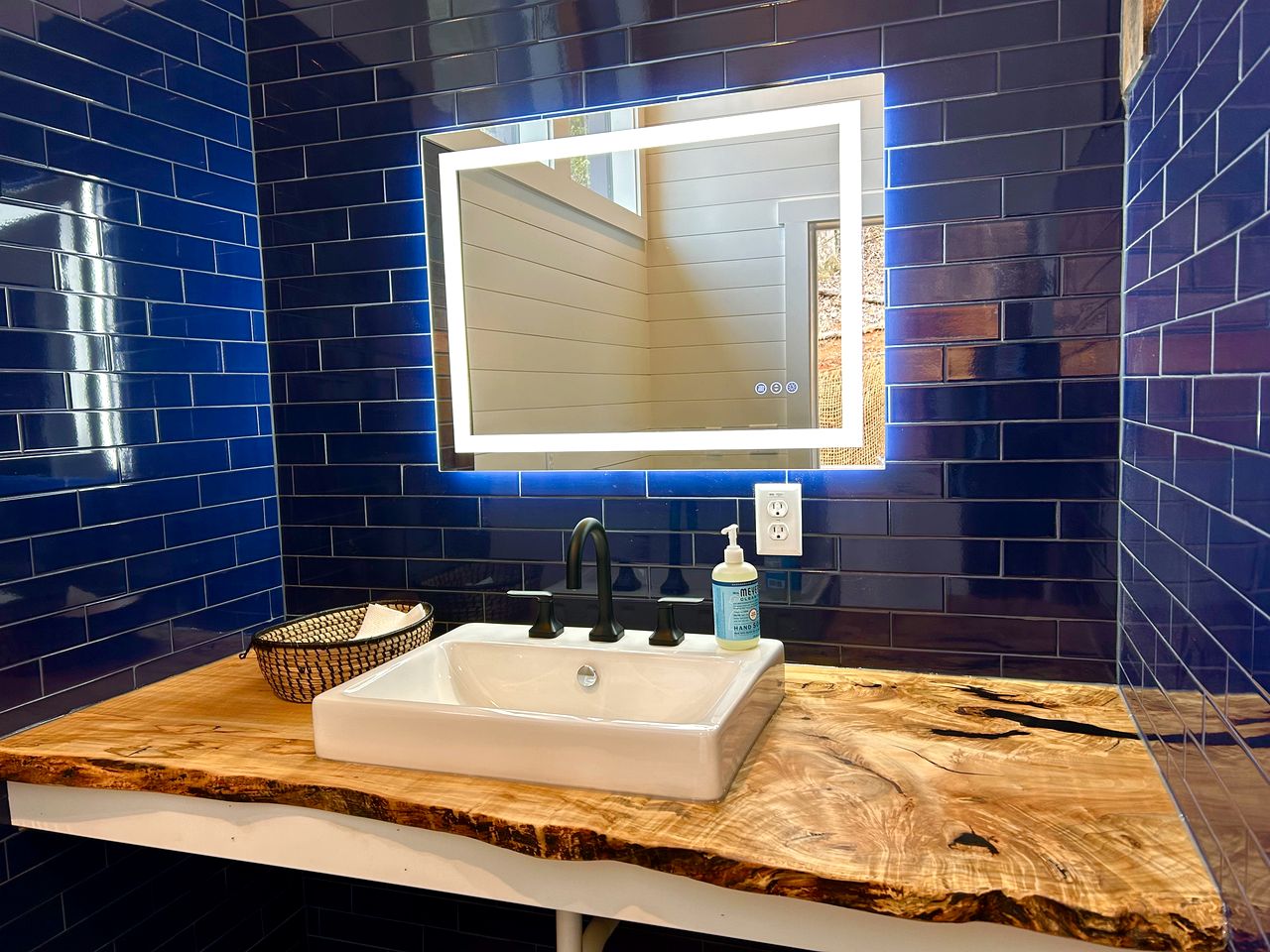 Secluded Woodland Cabin Near Waterfalls and Forest Trails in Zirconia, North Carolina