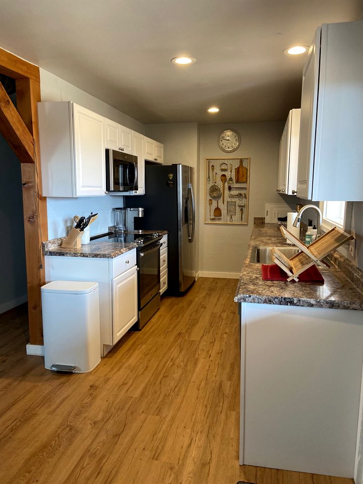 Secluded Modern Vacation Home with Madison Range Views near Ennis Lake, McAllister Montana