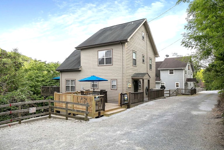 Cabins (United States of America, Speedwell, Tennessee)