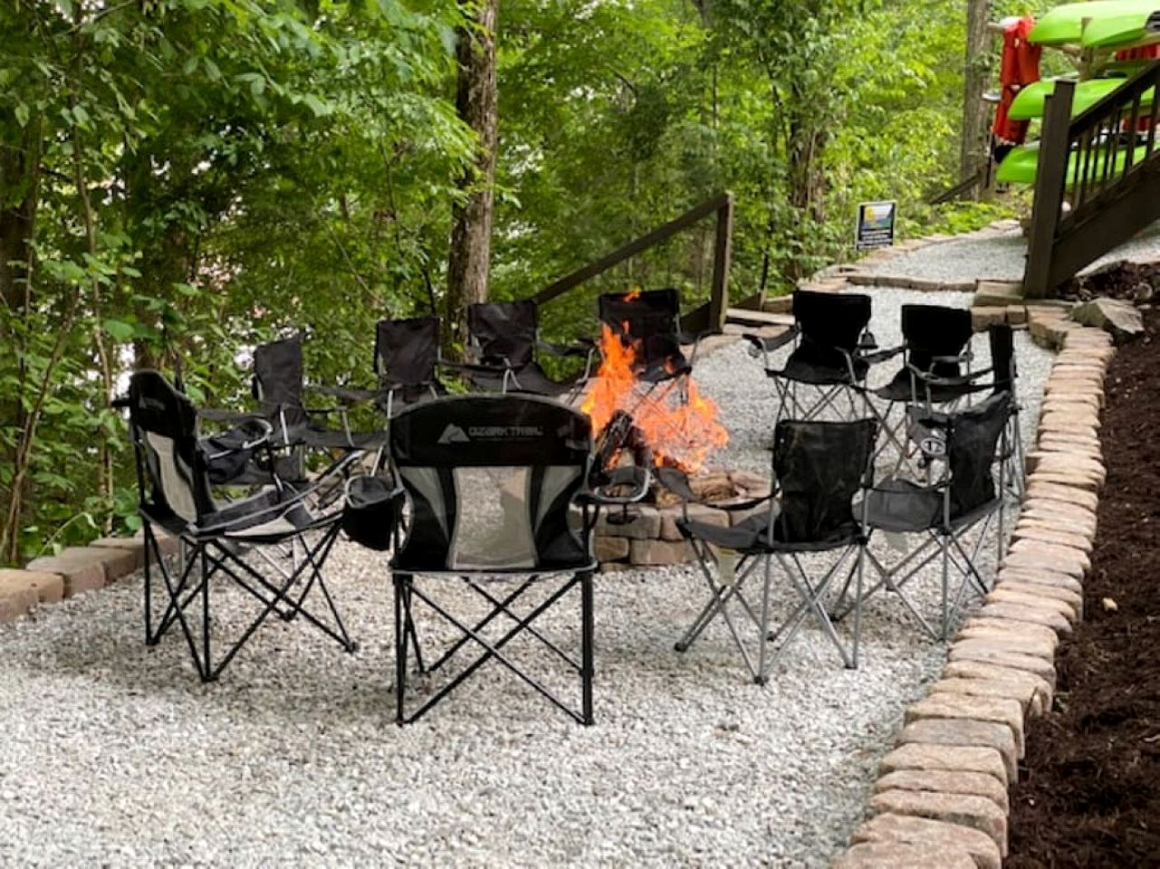 Majestic Waterfront Tennessee Cabin with a Hot Tub at Norris Lake