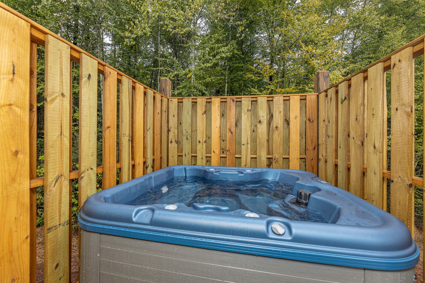 Luxury Cabin Rental with Hot Tub, Pool Table, and Arcade on Family Resort near Gatlinburg, Tennessee